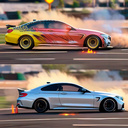 BMW M4 ve Mercedes CLS ile Şehirde Drift